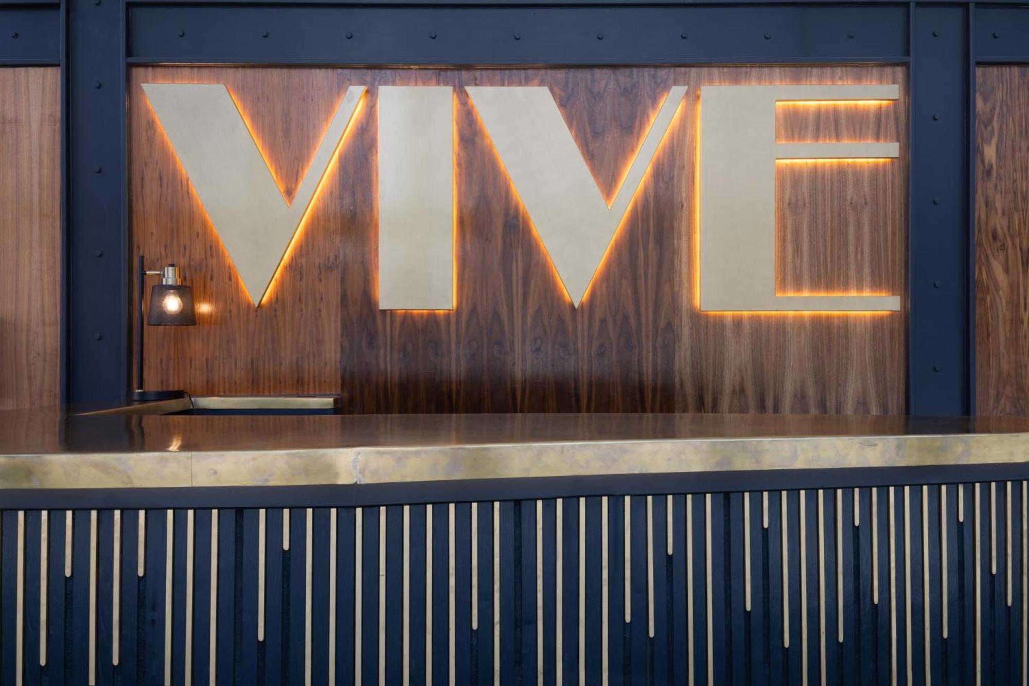 Vive Hotel Χέιστινγκς Εξωτερικό φωτογραφία